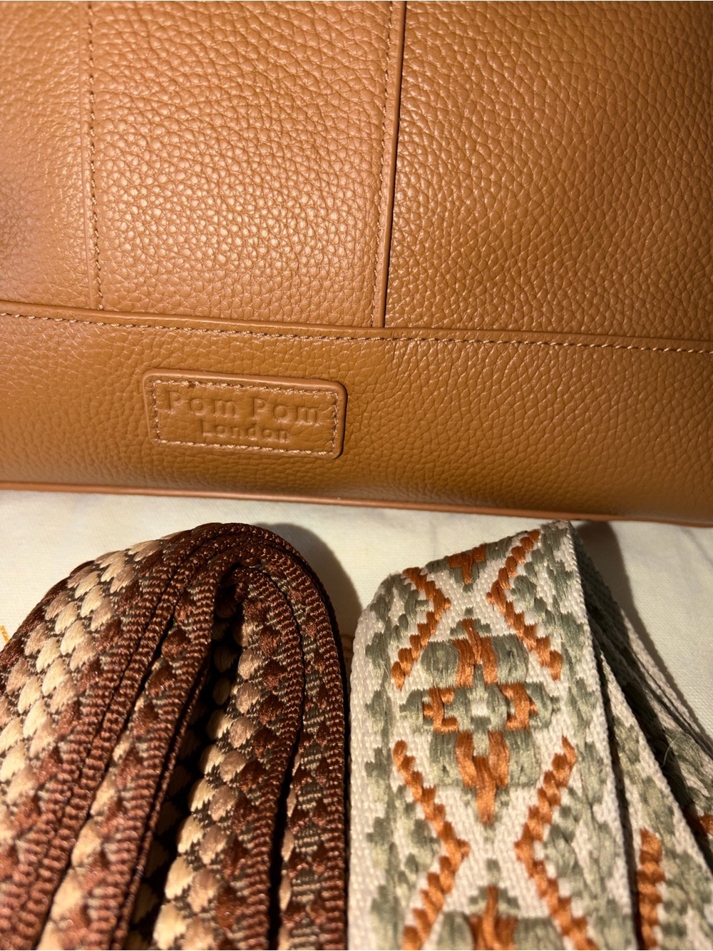 Pom Pom London Maple Westminster Messenger Leather Bag with 3 Straps NWT - Picture 3 of 10